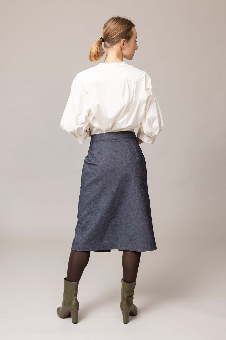 CAMELEON Navy skirt