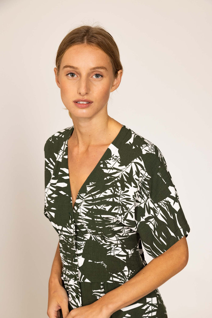 MICHELLE Khaki blouse