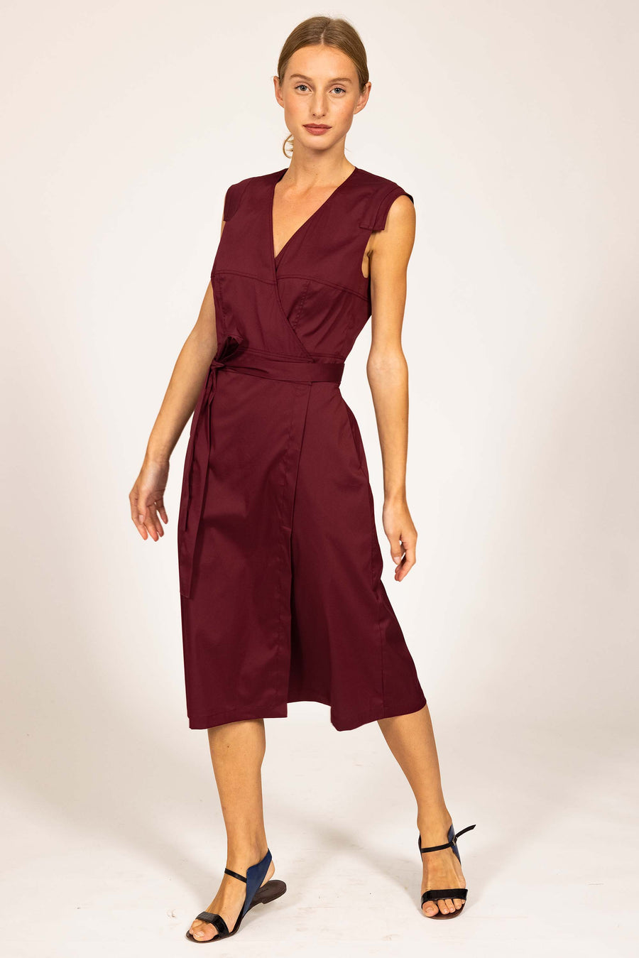 NAOMI Burgundy dress 