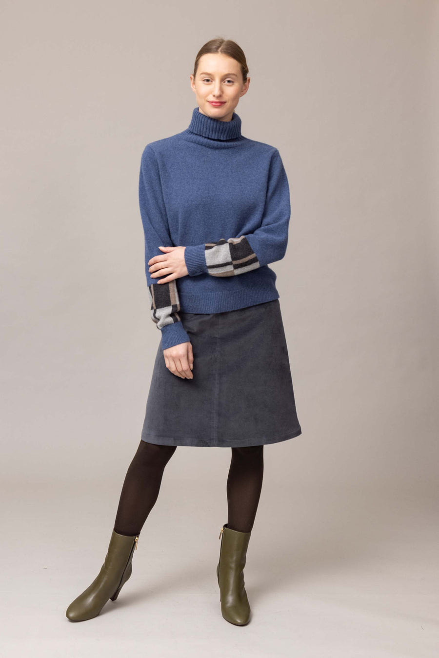 JOHAN Blue Sweater 