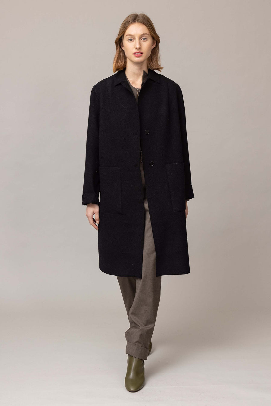 LION Coat Black 