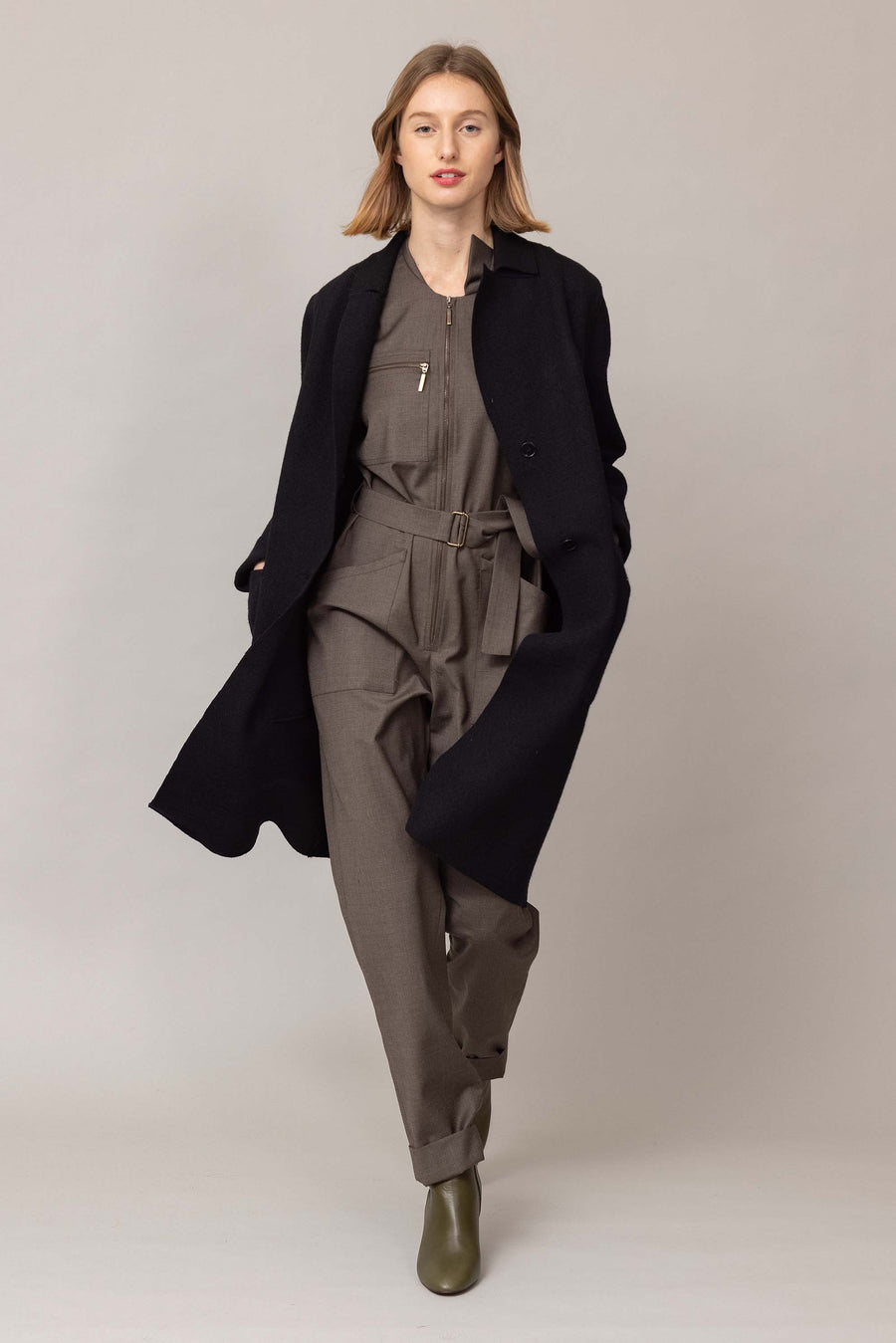 LION Coat Black 